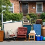 Decluttering vs Staging